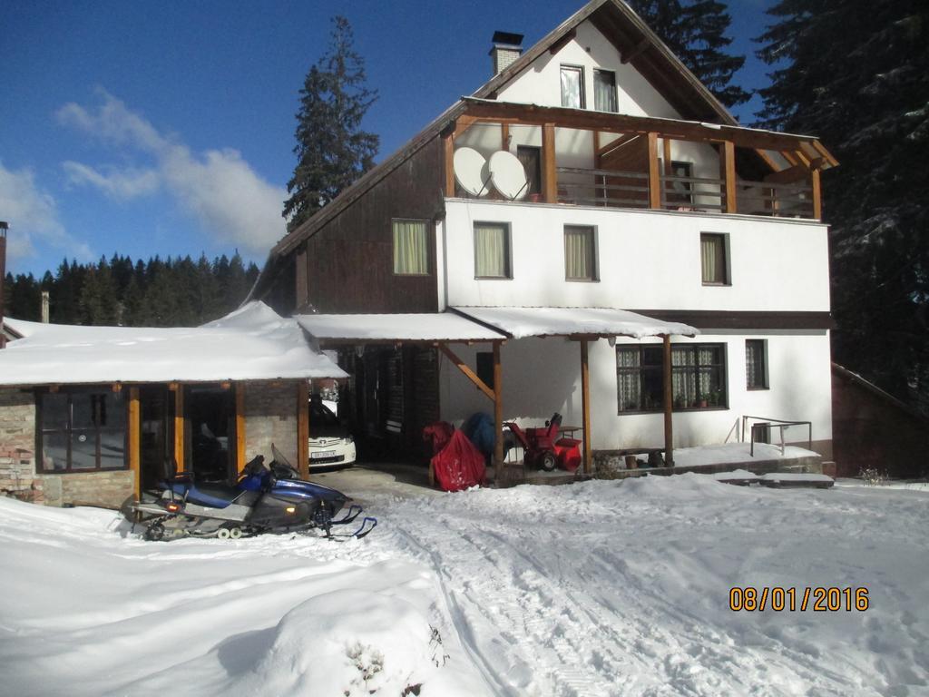 Bed And Breakfast Vila Lala Núi Núi Jahorina Ngoại thất bức ảnh